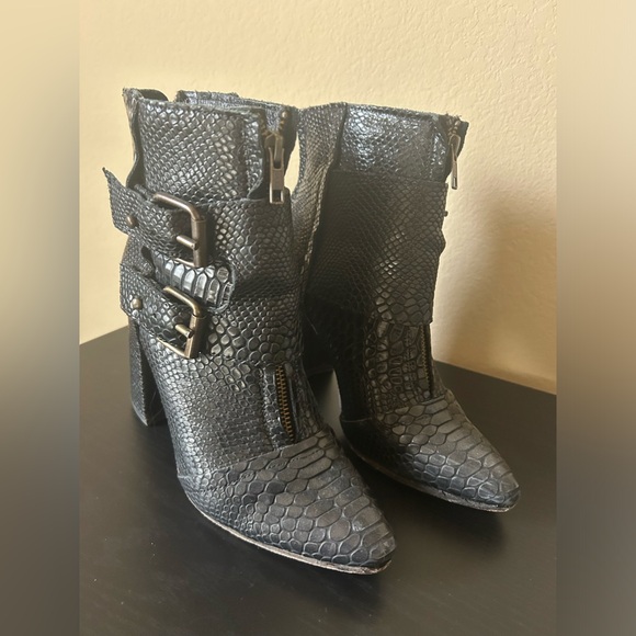 FREEBIRD STYLE “JOEY” - Black Snake SIZE 8 WMN - Picture 5 of 7